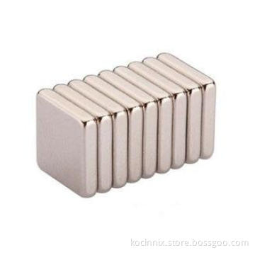 Custom Sintered Thin Neodymium Block Magnets for Speakers /